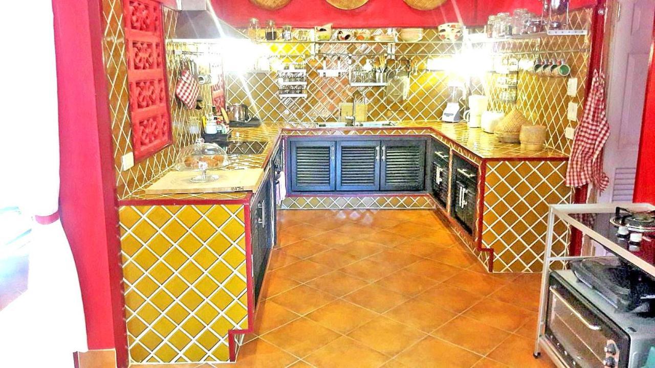 Amazing Tropical Family Thai Style Villa All Costs Included Pattaya Exterior foto